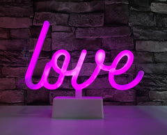Lila Liebe Neonlicht Zeichen