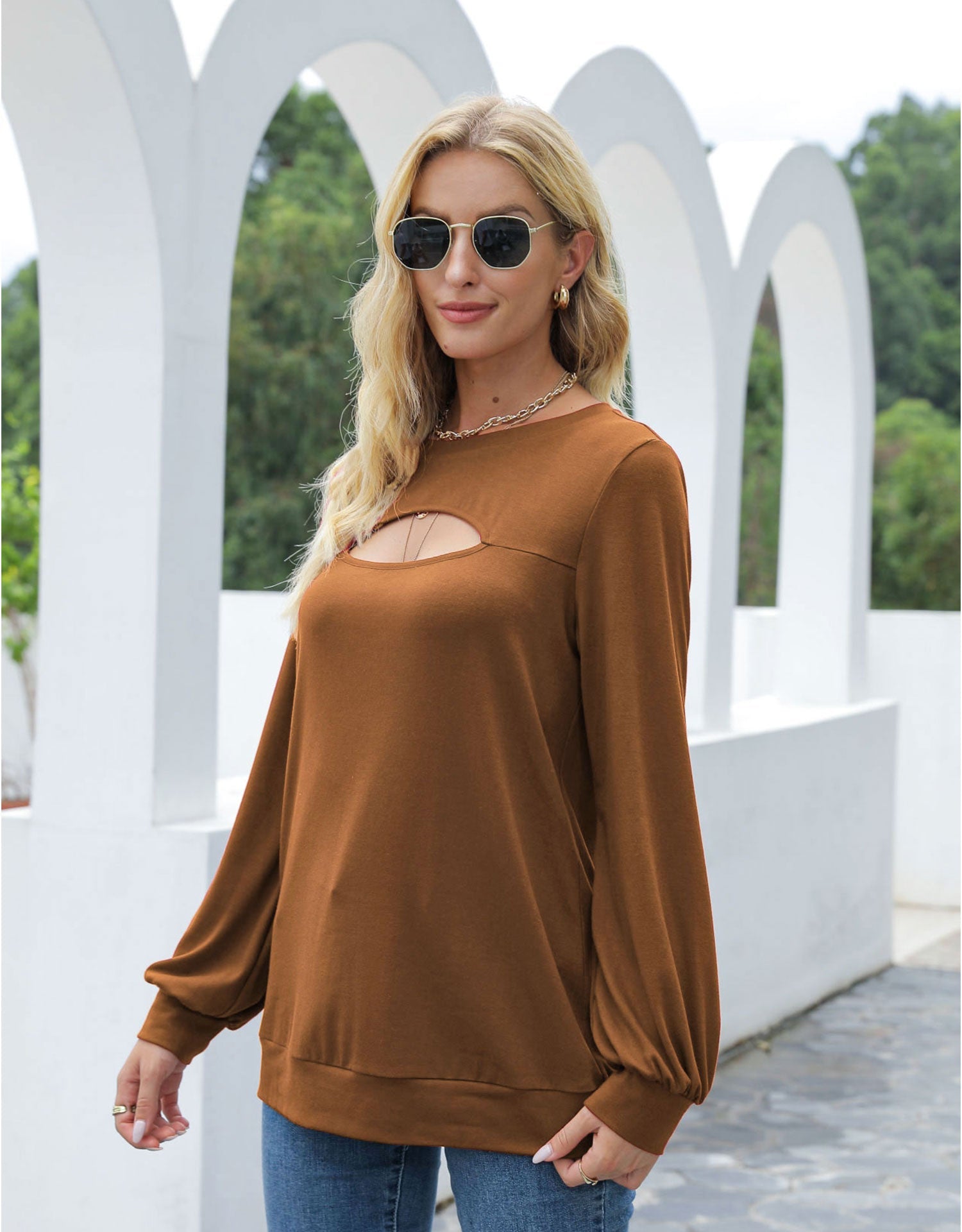 Langarmpullover mit Cut-Out