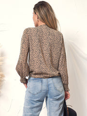 Blusa estampada con botones 