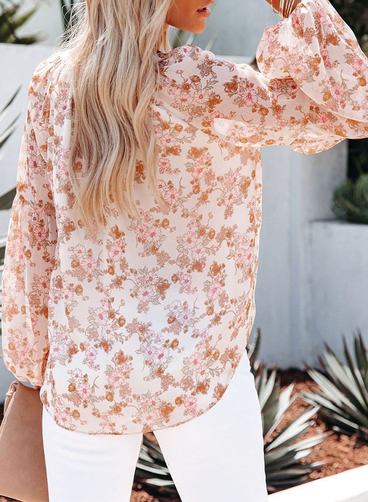 Langärmlige Bluse mit Blumenmuster 