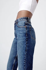 Hoch geschnittene, verkürzte Mom-Jeans im Slim Fit