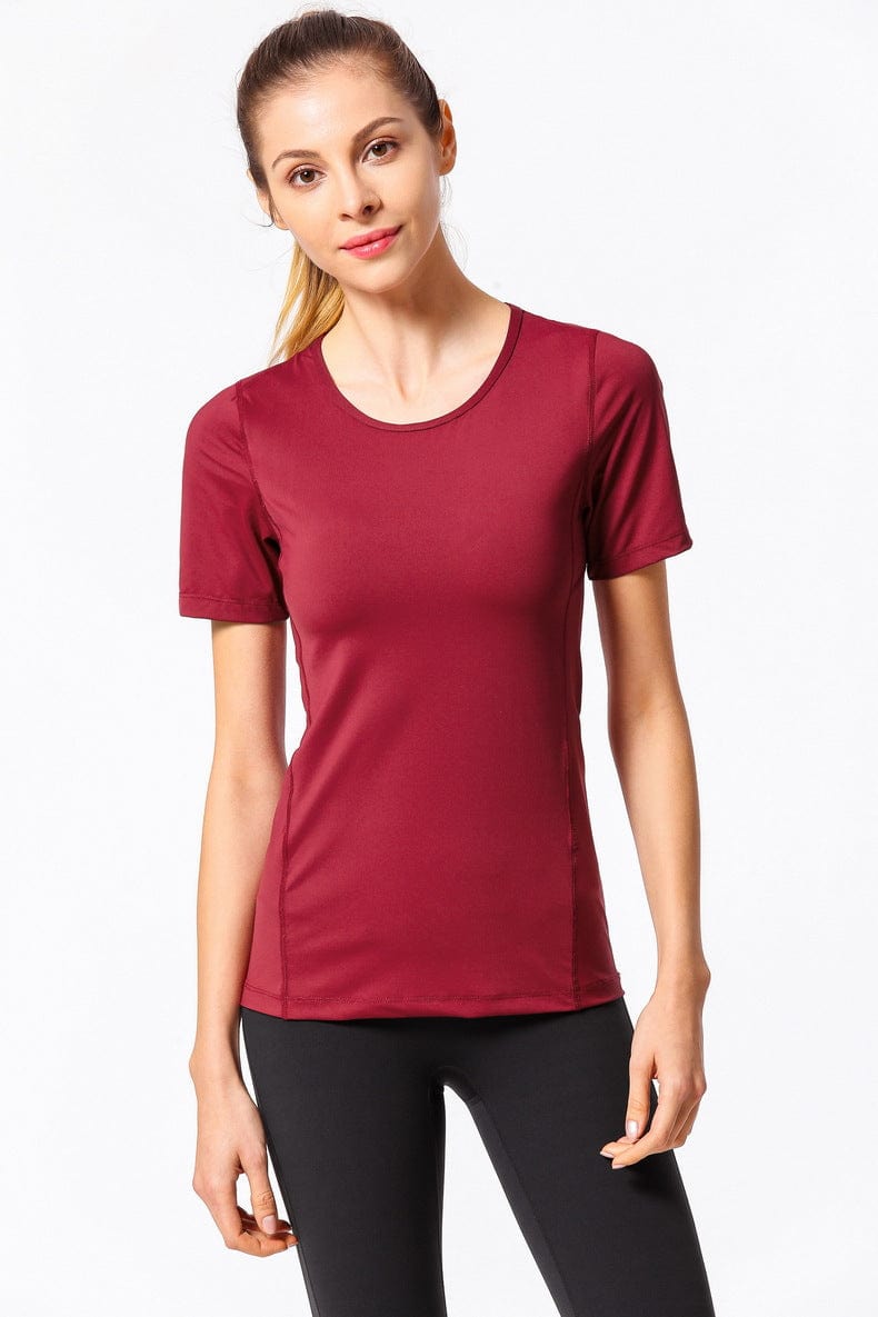 Slim Fit T-Shirt mit Netzeinsatz auf der Rückseite, kurzärmlig