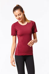 Slim Fit T-Shirt mit Netzeinsatz auf der Rückseite, kurzärmlig