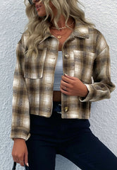 Chaqueta con botones y estampado de cuadros 