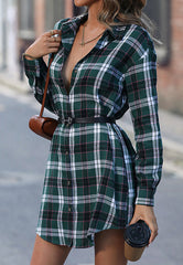 Vestido con botones y estampado de cuadros 
