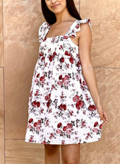 Vestido de verano con cintura imperio y estampado floral 