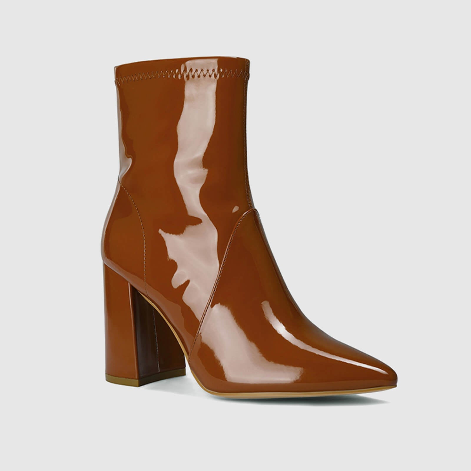 Botines de piel con tacón de bloque y cremallera lateral