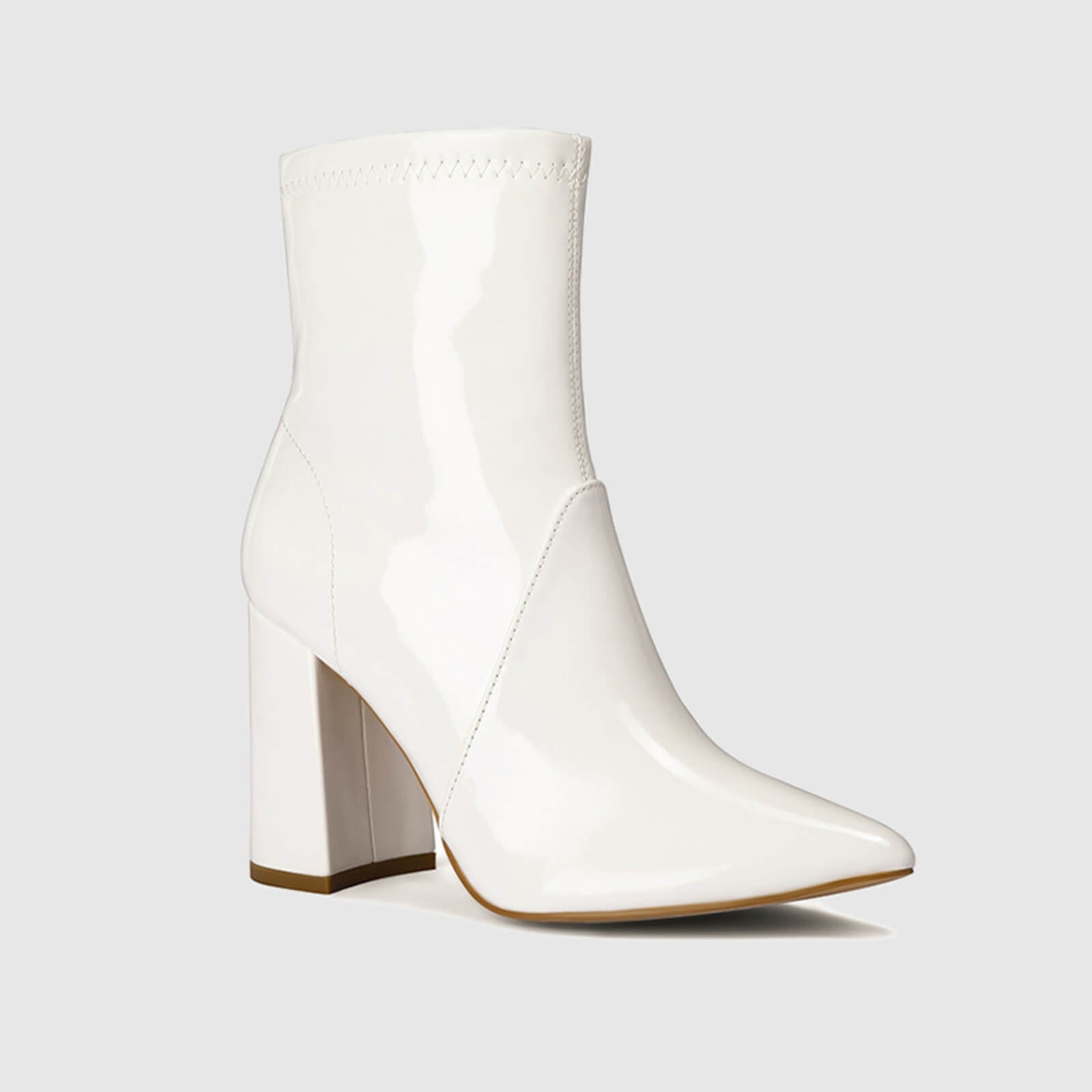 Botines de piel con tacón de bloque y cremallera lateral