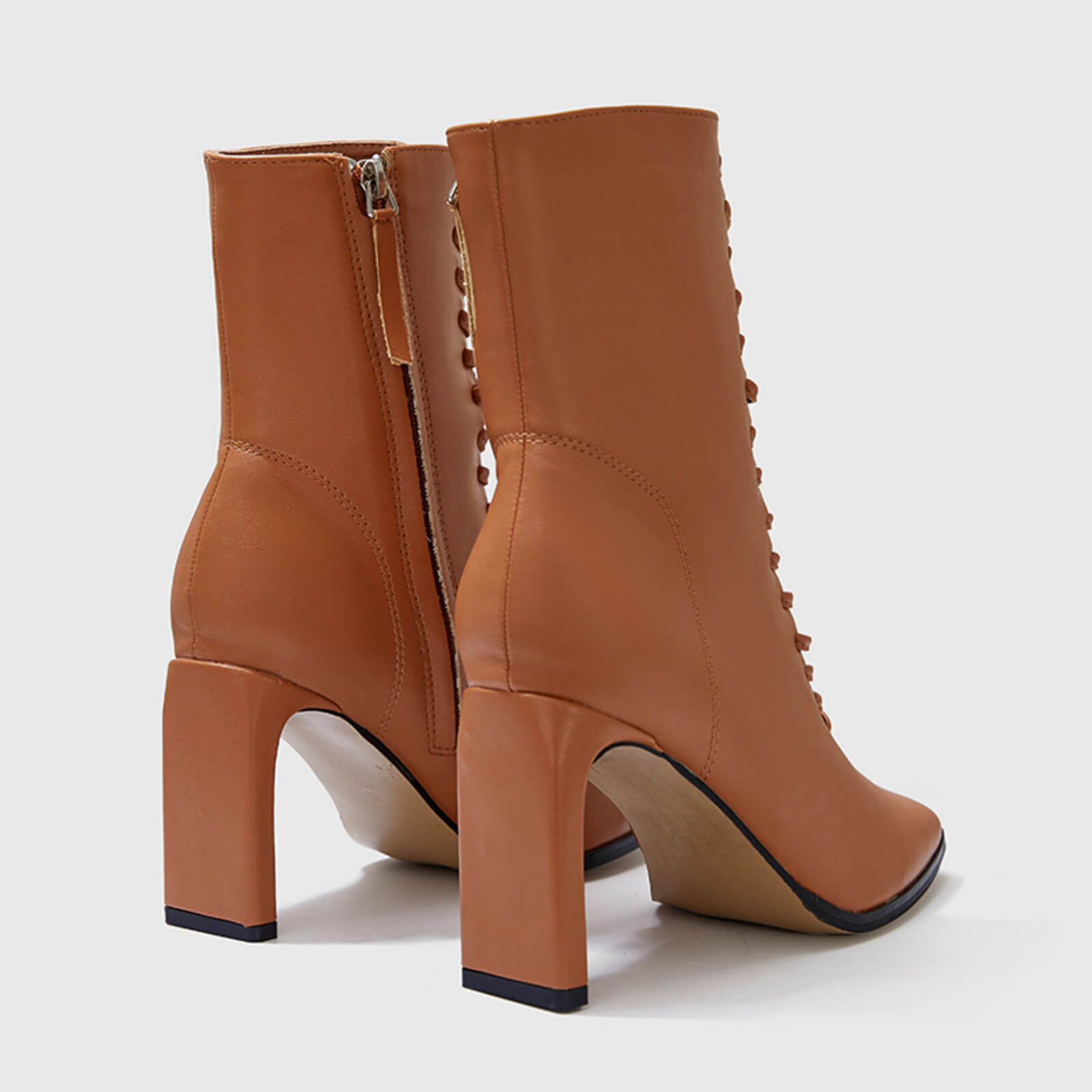 Botines elegantes con cordones y tacón de bloque fino 