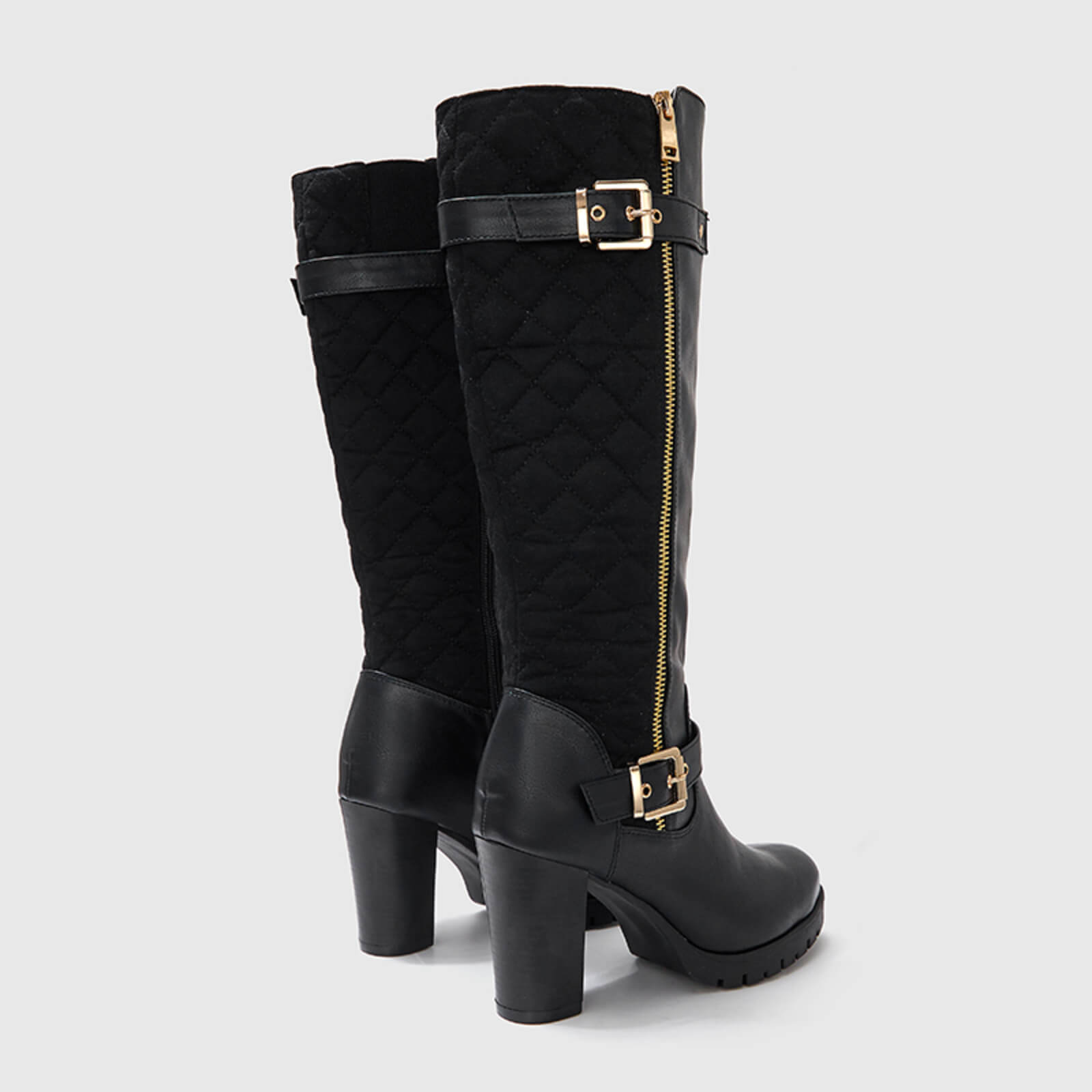 Botas altas hasta la rodilla gruesas, acolchadas y de pantorrilla ancha con hebilla