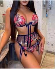 Looking For Him Sexy Ribbon Lingerie Set